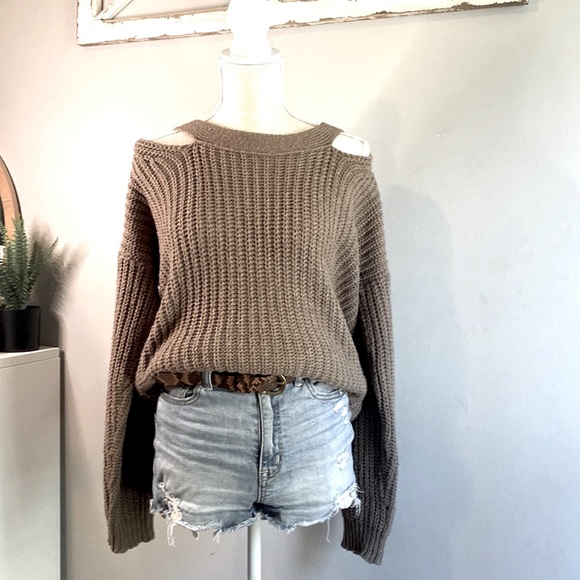 Chunky sweater! - Picture 2 of 6